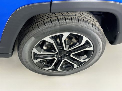 Used 2022 Jeep Compass Limited AWD/4WD image 29