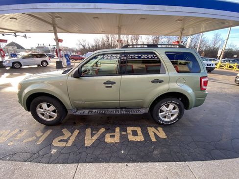 Used 2008 Ford Escape XLT image 8