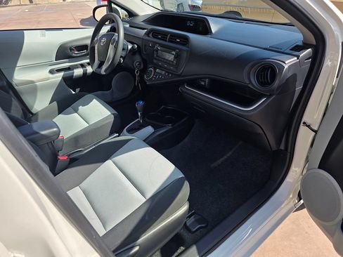 Used 2014 Toyota Prius C Two FWD image 14