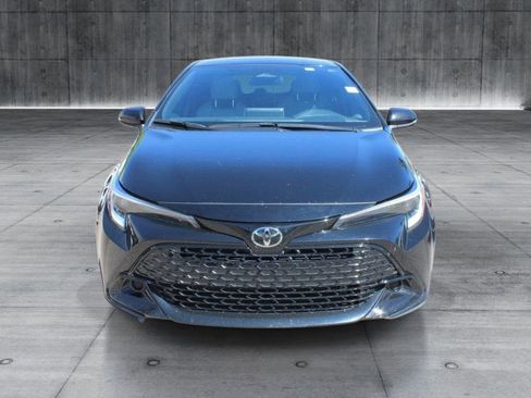 Used 2025 Toyota Corolla SE image 9