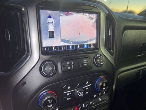 Used 2020 Chevrolet Silverado 2500 LTZ w/ LTZ Premium Package image 43