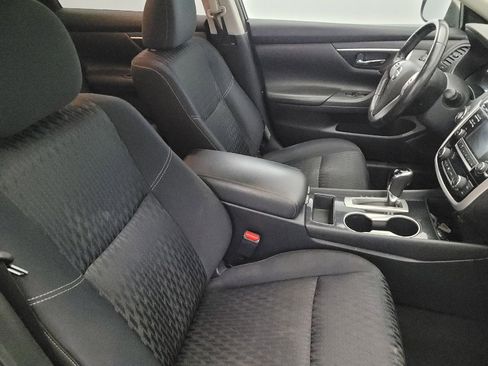 Used 2018 Nissan Altima 2.5 SV image 21