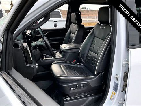 Used 2024 GMC Sierra 2500 AT4X image 21