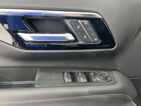 New 2025 Chevrolet Tahoe Premier image 22