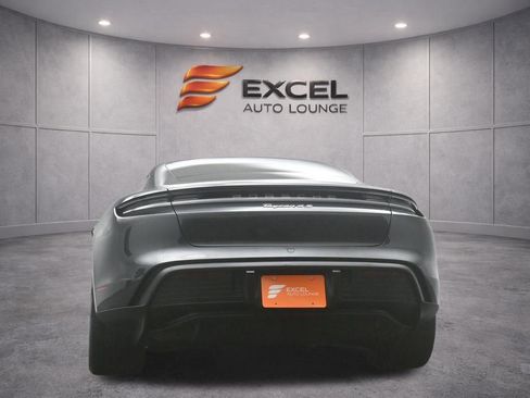 Used 2022 Porsche Taycan 4S image 52