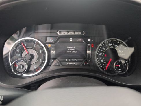 Used 2022 RAM 1500 Laramie w/ Sport Appearance Package AWD/4WD image 13