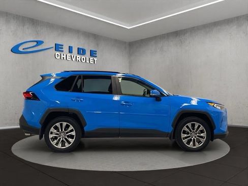 Used 2020 Toyota RAV4 XLE Premium w/ Protection Package AWD/4WD image 16