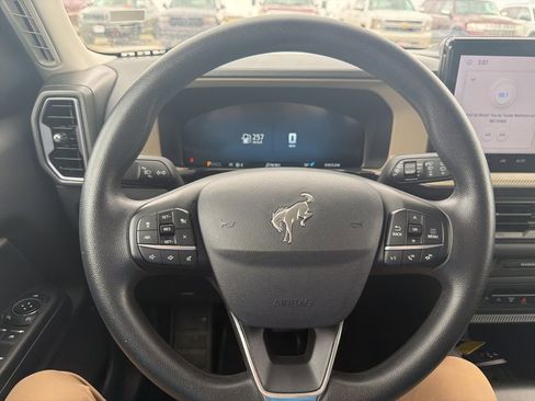 Used 2025 Ford Bronco Sport Big Bend image 16