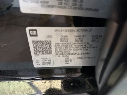 Used 2023 Chevrolet Silverado 1500 LT w/ Convenience Package II image 27