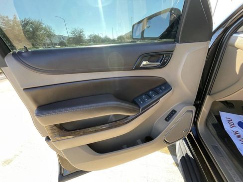 Used 2016 Chevrolet Tahoe LT RWD image 6
