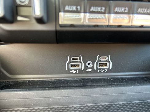 Used 2025 RAM 2500 Big Horn image 33