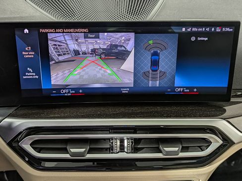 Certified 2023 BMW 330i xDrive Sedan w/ Driving Assistance Package image 21