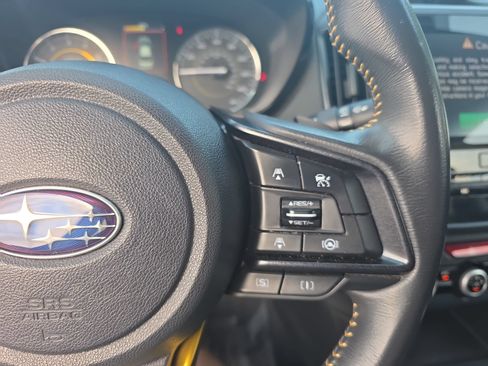Used 2021 Subaru Crosstrek 2.5i Sport w/ Moonroof Package AWD/4WD image 17