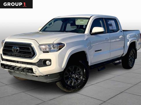 Used 2022 Toyota Tacoma SR5 image 1
