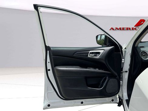 Used 2020 Nissan Pathfinder SV w/ Rock Creek Edition FWD image 18