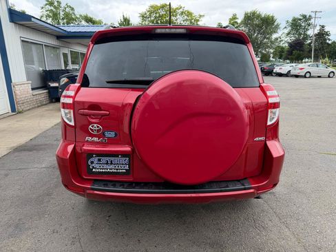 Used 2012 Toyota RAV4 4WD w/ Value Pkg image 4