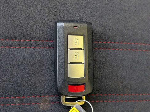 Used 2024 Mitsubishi Outlander Sport SE AWD/4WD image 29