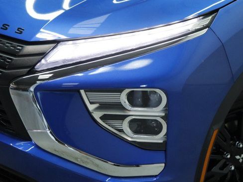 New 2026 Mitsubishi Eclipse Cross LE AWD/4WD image 2