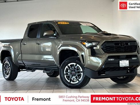 Certified 2026 Toyota Tacoma TRD Sport AWD/4WD image 1