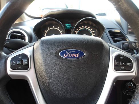 Used 2015 Ford Fiesta SE w/ Equipment Group 201A FWD image 15