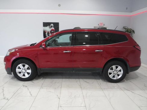 Used 2014 Chevrolet Traverse LT FWD image 7