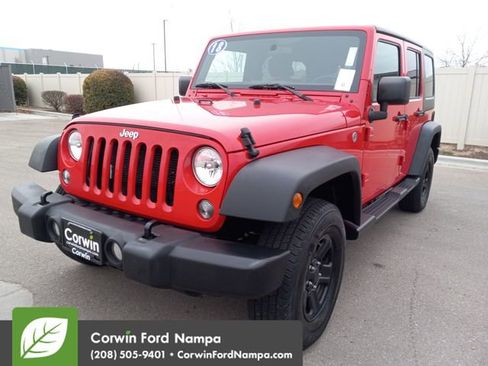 Used 2018 Jeep Wrangler Unlimited Sport w/ Connectivity Group image 7