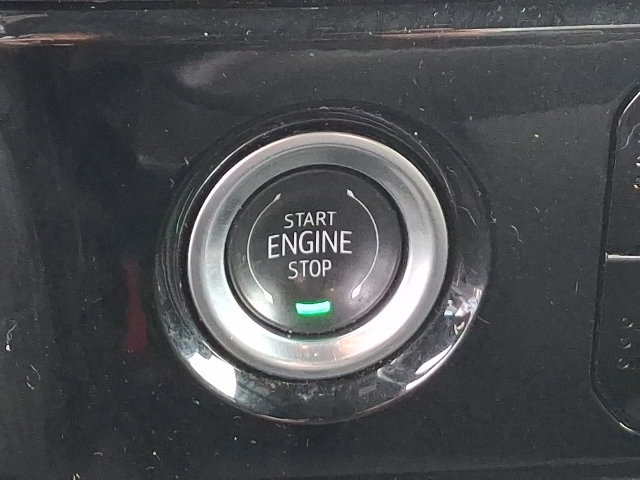 Used 2024 Chevrolet Silverado 1500 LT AWD/4WD image 18