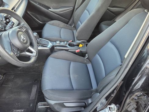 Used 2020 Toyota Yaris LE FWD image 9