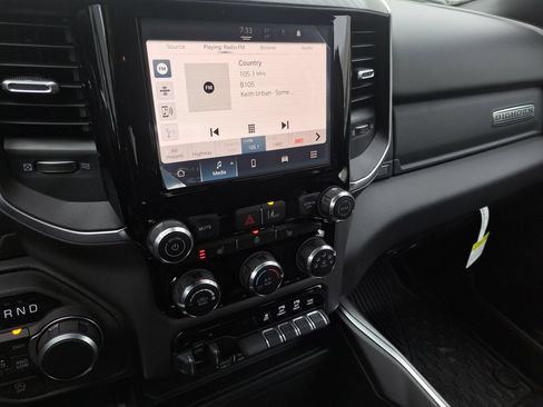 New 2026 RAM 1500 Big Horn w/ Night Edition AWD/4WD image 7