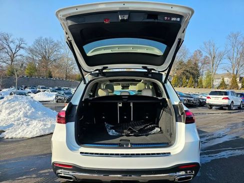 New 2026 Mercedes-Benz GLE 450 4MATIC image 9