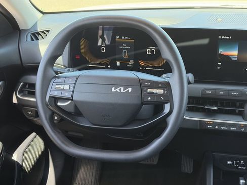 Certified 2026 Kia K4 FWD image 13