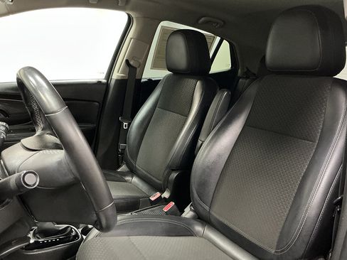 Used 2019 Buick Encore Preferred w/ Safety Package AWD/4WD image 9