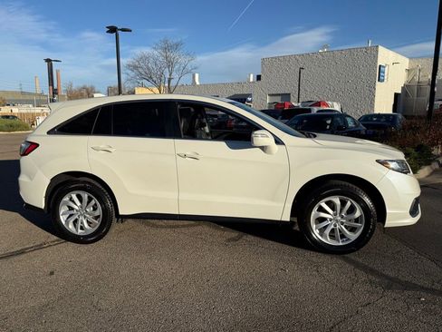 Used 2018 Acura RDX w/ Technology Package image 3