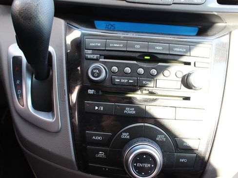 Used 2013 Honda Odyssey Touring Elite image 24