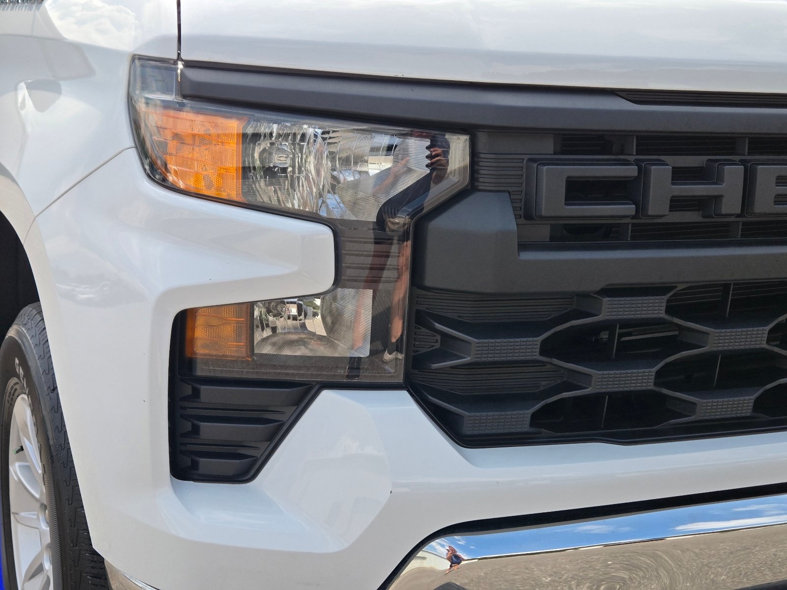 Used 2024 Chevrolet Silverado 1500 W/T w/ WT Value Package RWD image 3