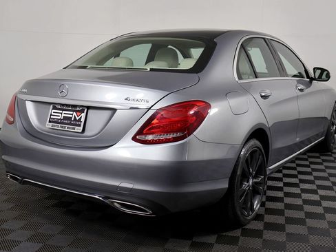 Used 2016 Mercedes-Benz C 300 4MATIC Sedan image 9