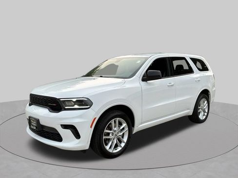 Used 2023 Dodge Durango GT AWD/4WD image 3