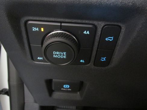 New 2025 Ford Expedition Platinum image 36