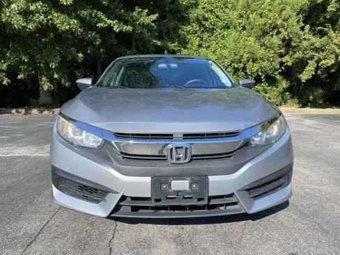 Used 2018 Honda Civic LX image 3