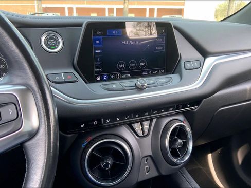 Used 2020 Chevrolet Blazer LT image 7