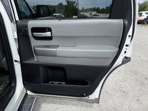 Used 2016 Toyota Sequoia Limited AWD/4WD image 15