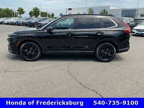 Certified 2025 Honda CR-V Sport Touring image 3