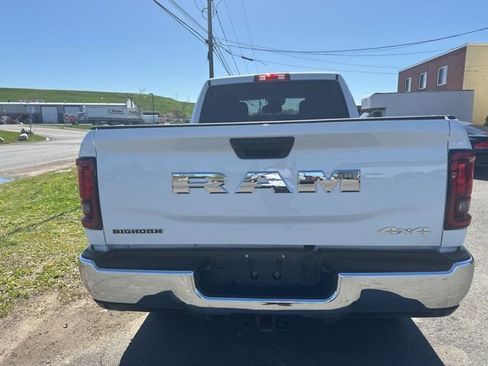 Used 2025 RAM 2500 Big Horn AWD/4WD image 13