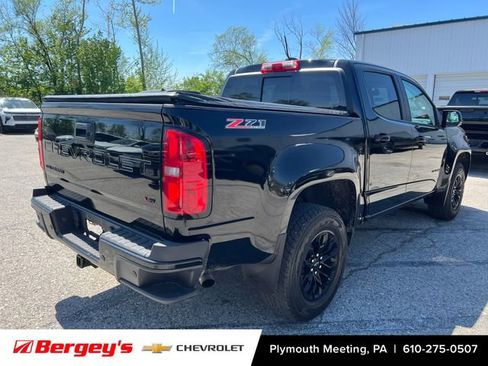 Used 2022 Chevrolet Colorado Z71 w/ Safety Package image 2