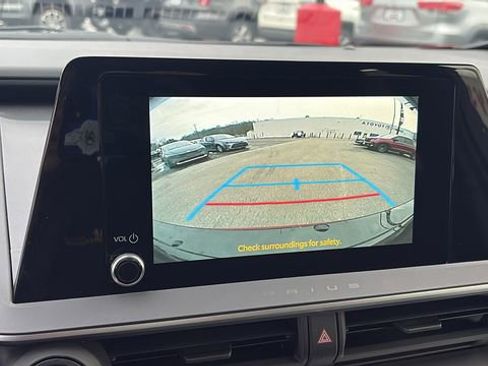 New 2026 Toyota Prius LE image 13