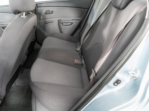 Used 2009 Kia Rio LX image 11