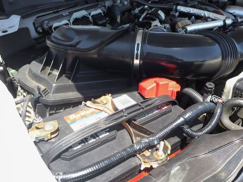 Used 2019 Ford F350 XLT AWD/4WD image 12