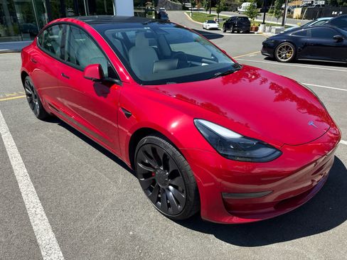 Used 2022 Tesla Model 3 Performance AWD/4WD image 2