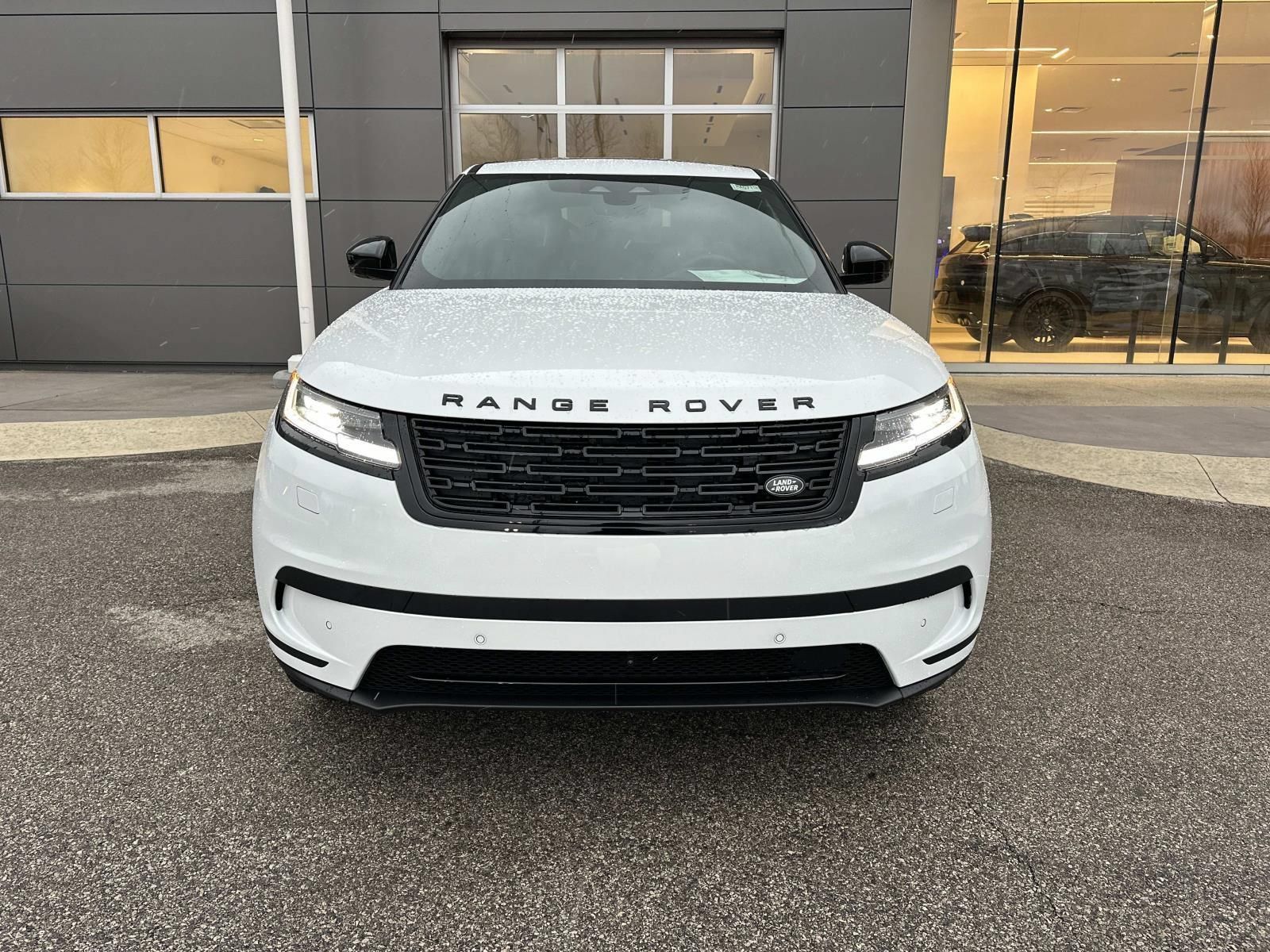 New 2026 Land Rover Range Rover Velar S AWD/4WD image 2