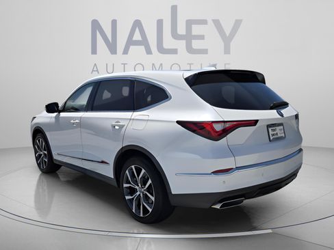Used 2022 Acura MDX FWD w/ Technology Package image 3